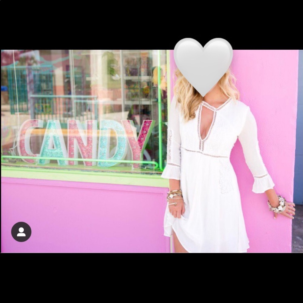 RAGA, size Small, Color:white, long sleeves